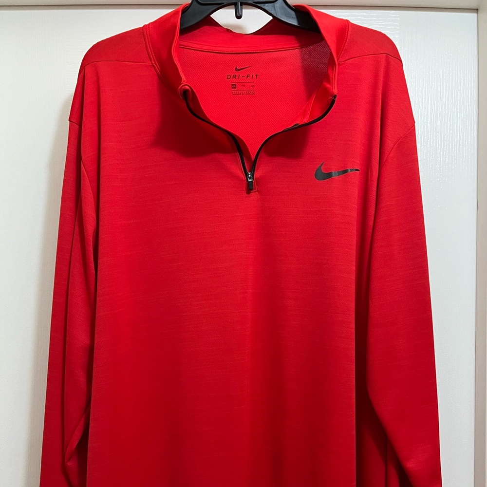 Nike DRI-FIT men’s size XXL red 1/4 zip pullover golf jacket.